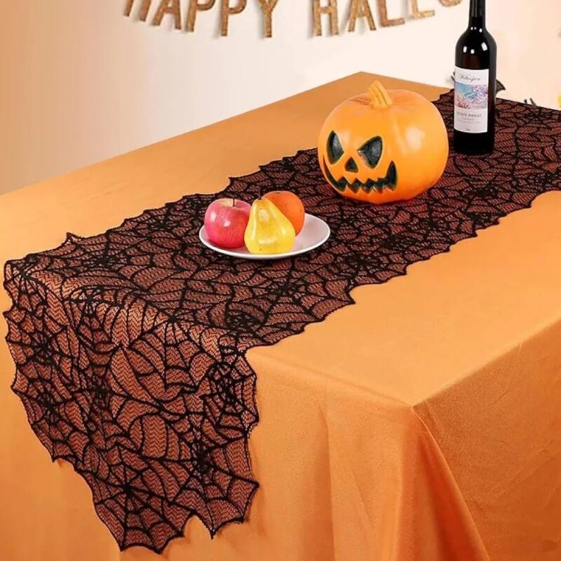 Halloweeni pits-lauakomplekt ja 32 nahkhiirt